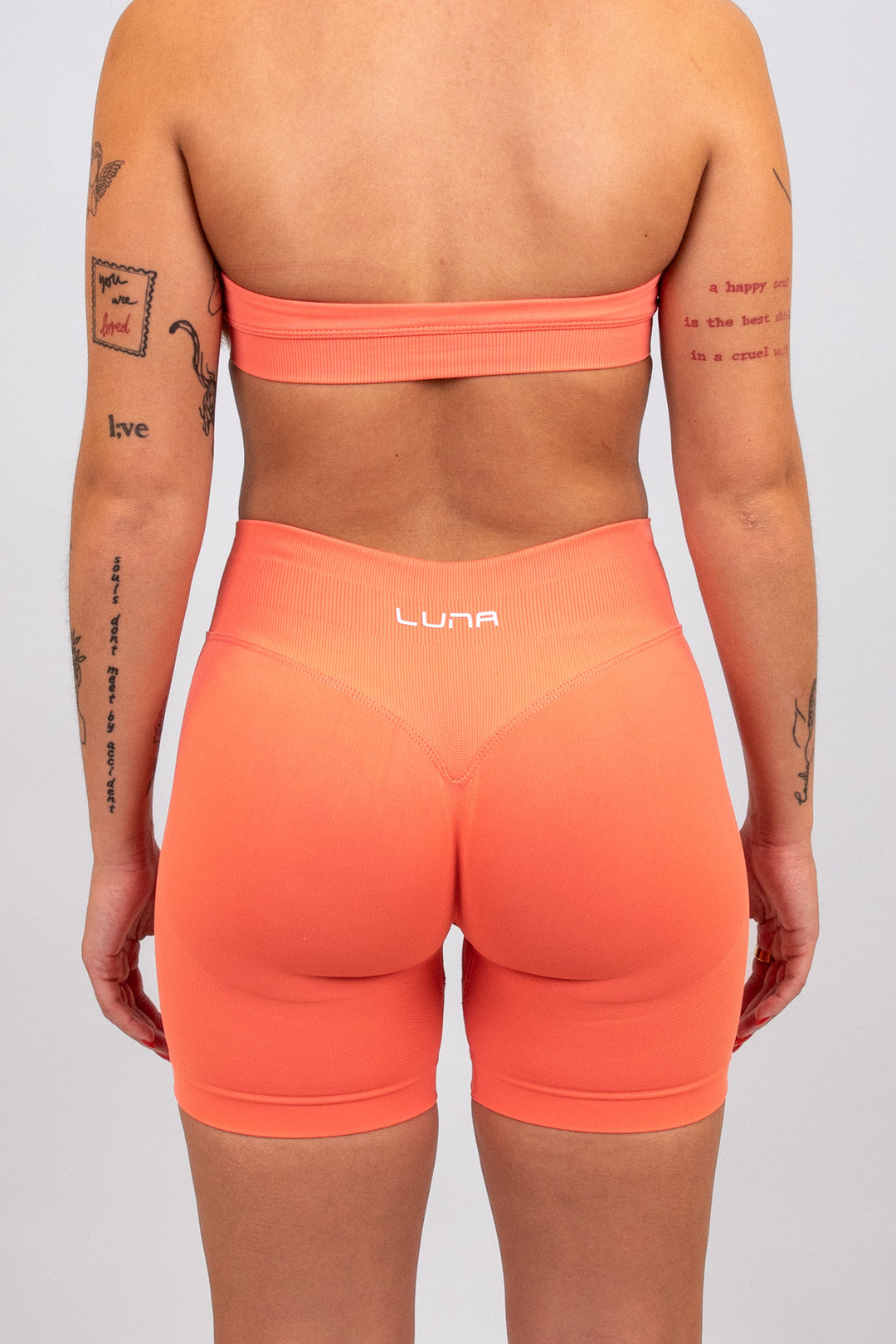 Gravity Seamless Shorts Sunset Peach