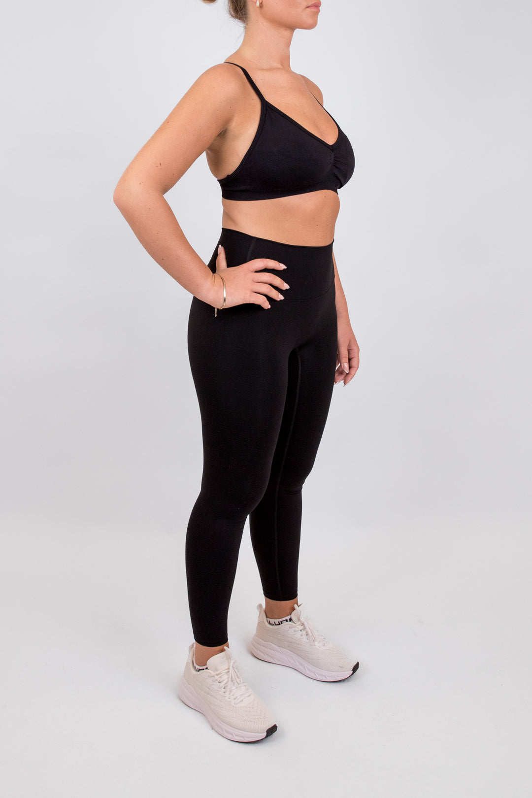 Éra Seamless Scrunch Sport-BH Black